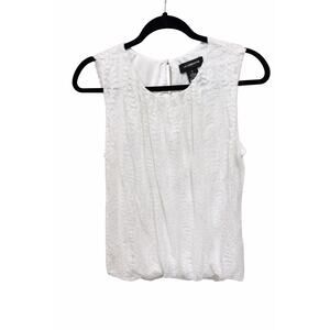 Liz Claiborne White Lace Sleeveless Blouse Medium Line Keyhole Romantic Workwear